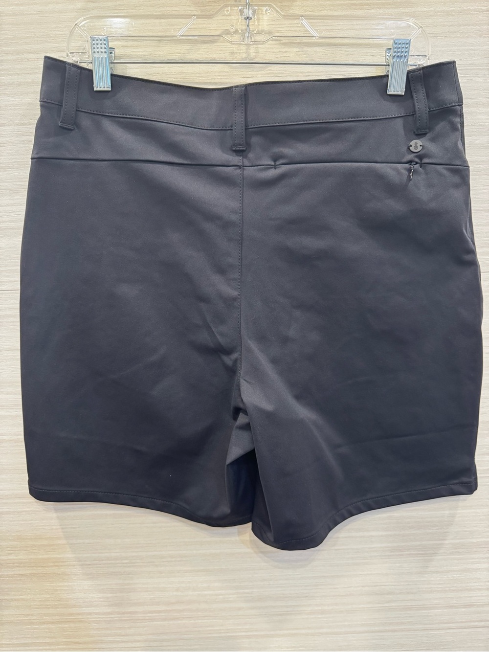 Tommy Bahama Kira Cay IslandZone Black Golf Bermuda Shorts Performance Stretch - Picture 2 of 7